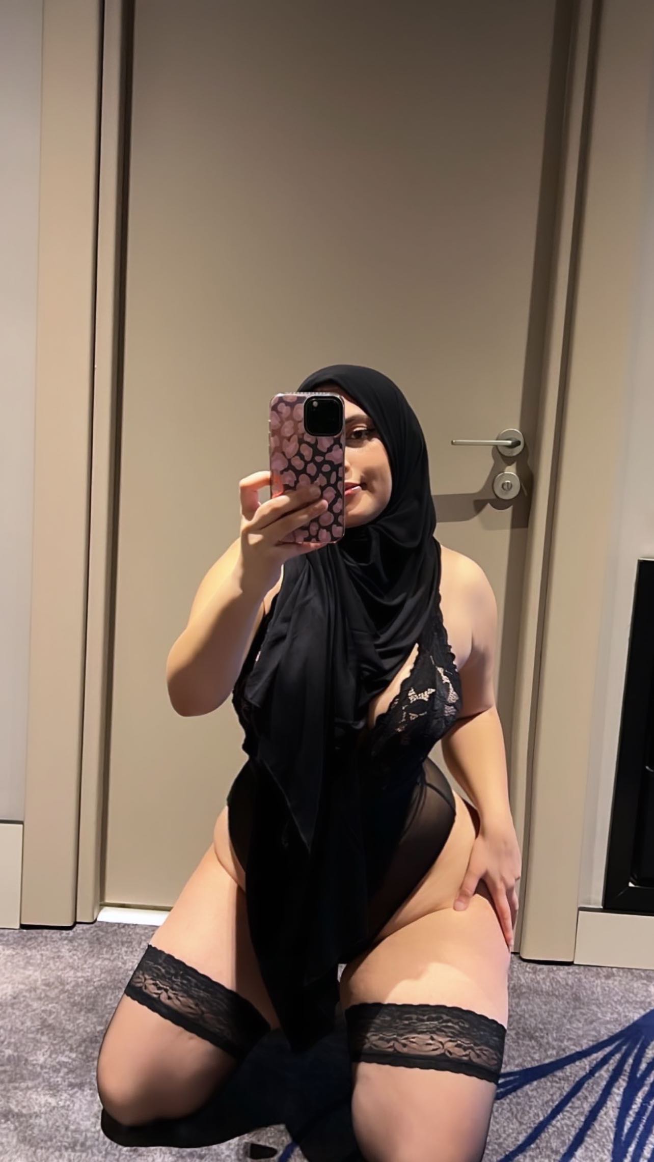 Post image: [![View Full Gallery](https://i.postimg.cc/3Rbhqkz6/cta-1-gradient-pill.png)](ht
