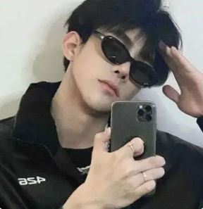 darknessj's Lens avatar