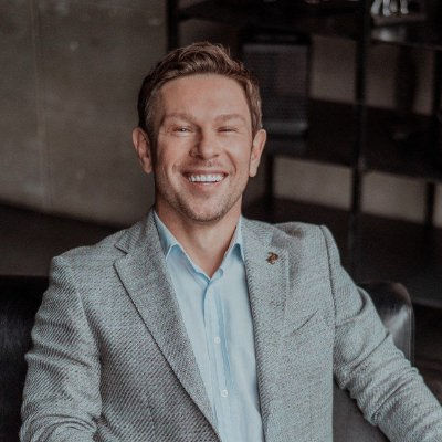 InvestorVova (investorvova.lens) Lens social identity (.lens handle) PFP