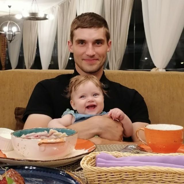 dmitriy (dmitriy1994.lens) Lens social identity (.lens handle) PFP