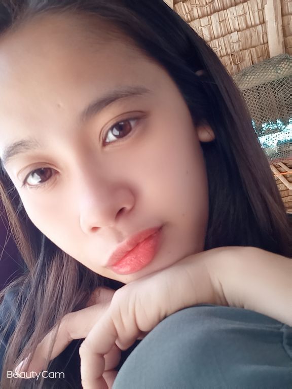 Loraine (loraine.lens) Lens social identity (.lens handle) PFP