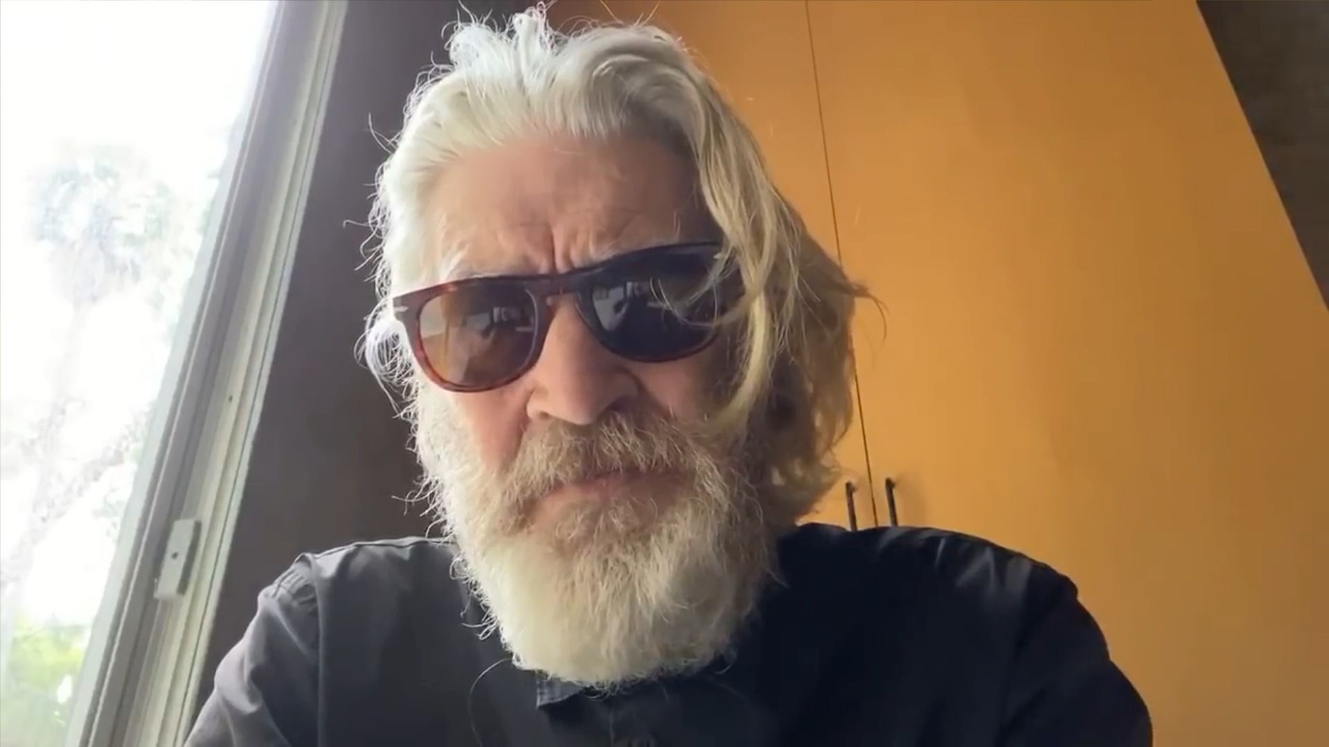 Hich (hixer.lens) Lens social identity (.lens handle) PFP