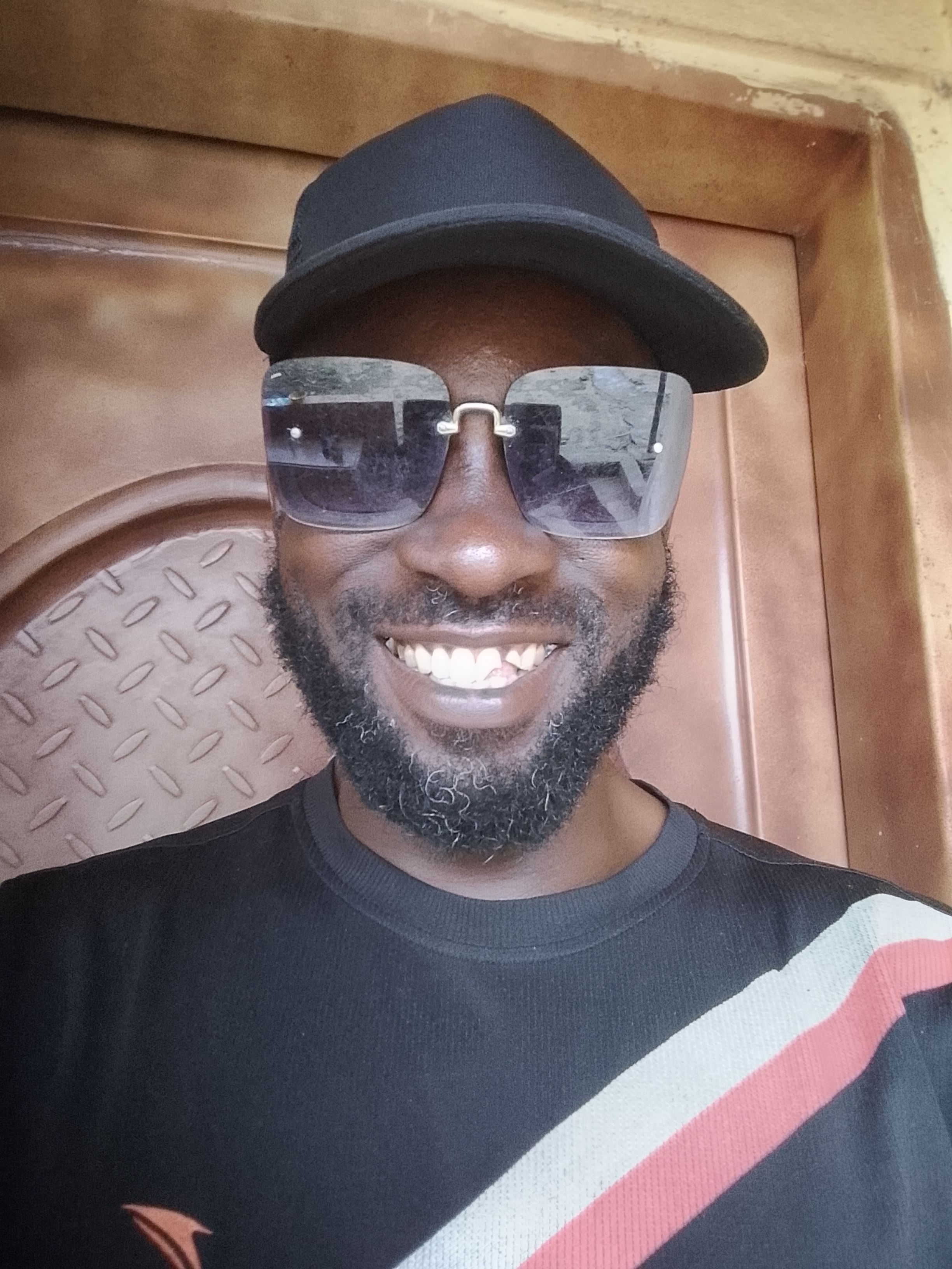 IFIOK EDWARD UDO (donwise_edward.lens) Lens social identity (.lens handle) PFP