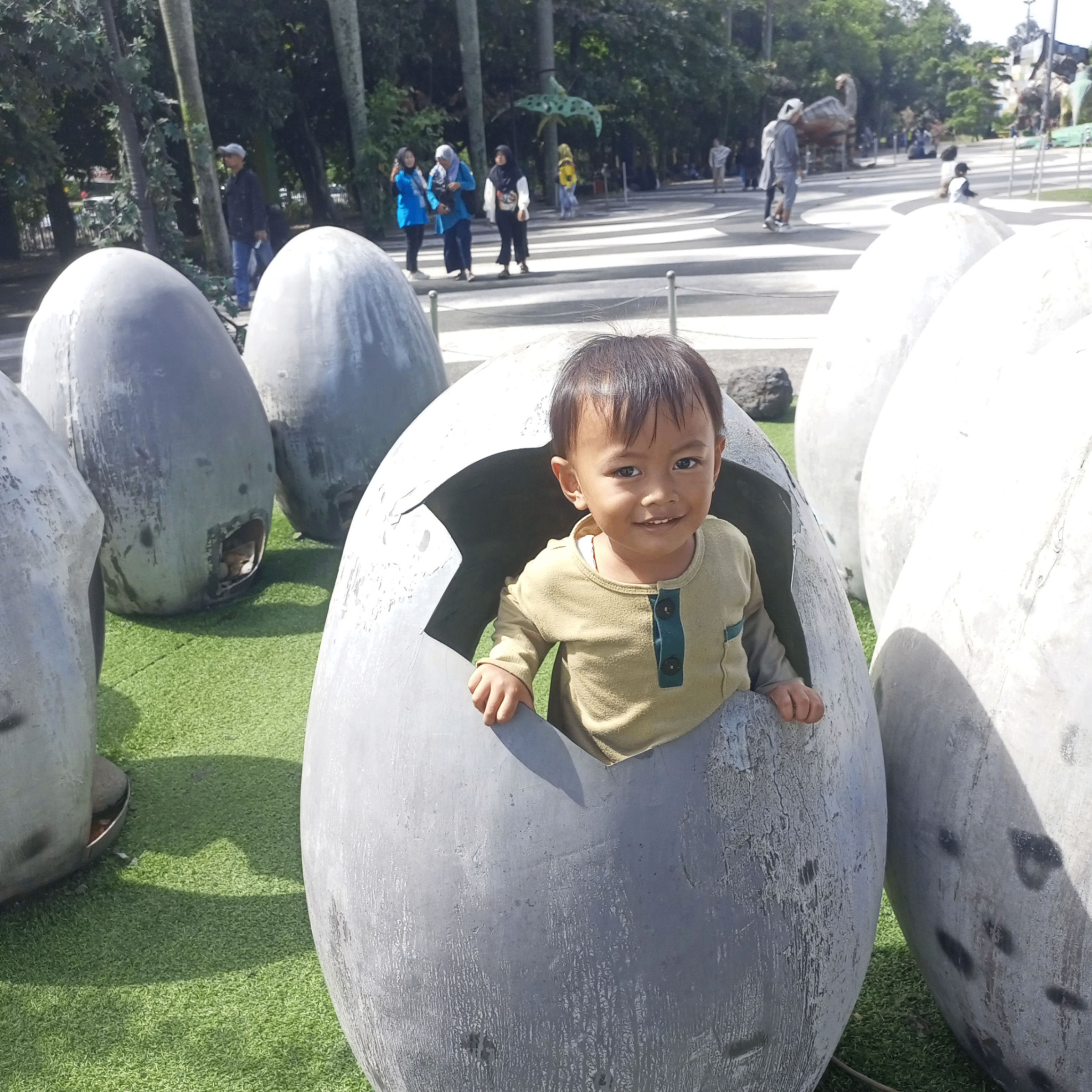 Enzotv (glanet.lens) Lens social identity (.lens handle) PFP