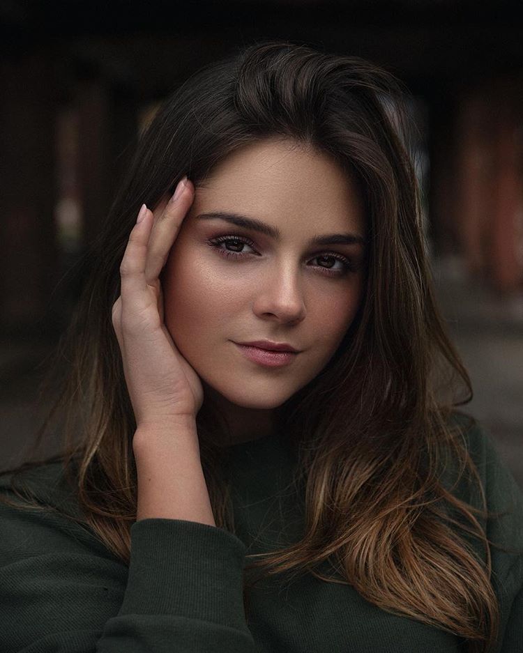 Alya Smith's Lens avatar
