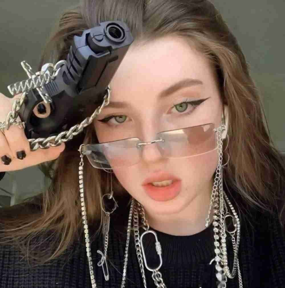 Cascadeq's Lens avatar