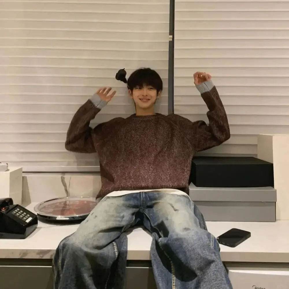 silasad (silasad.lens) Lens social identity (.lens handle) PFP