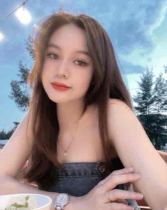 thao7393's Lens avatar
