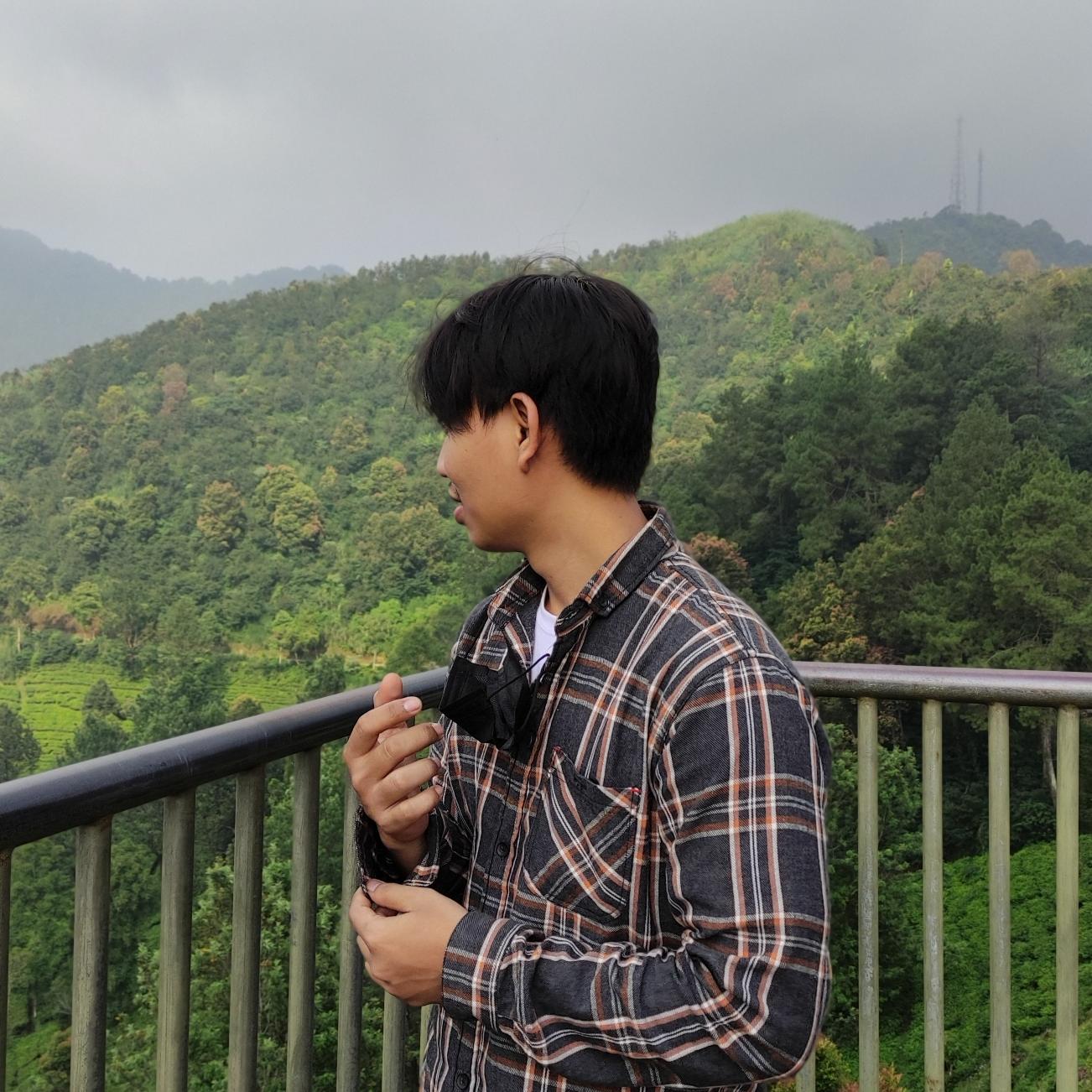 Kdm. eth's Lens avatar