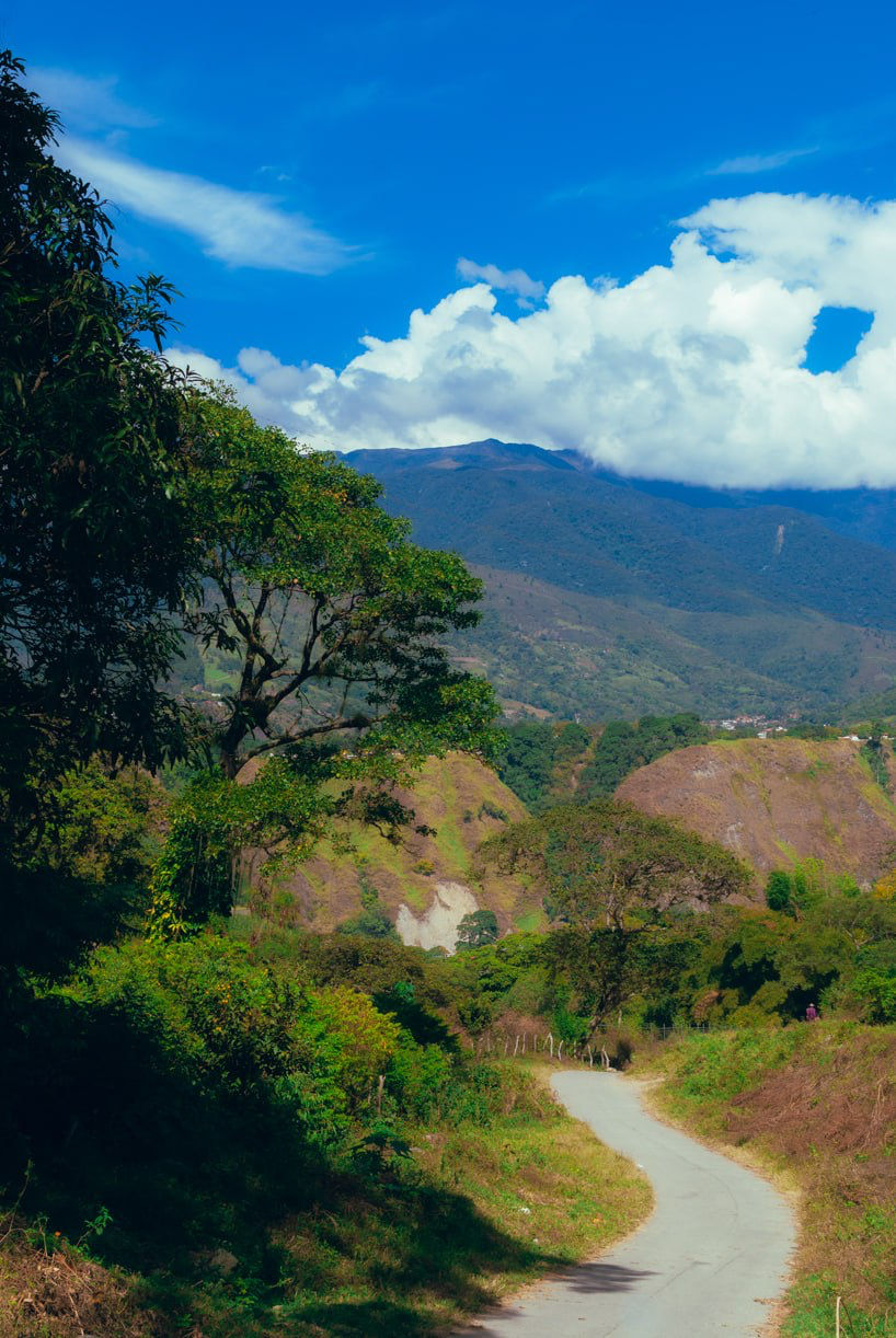 Post image: ~~~“La comarca andina”~