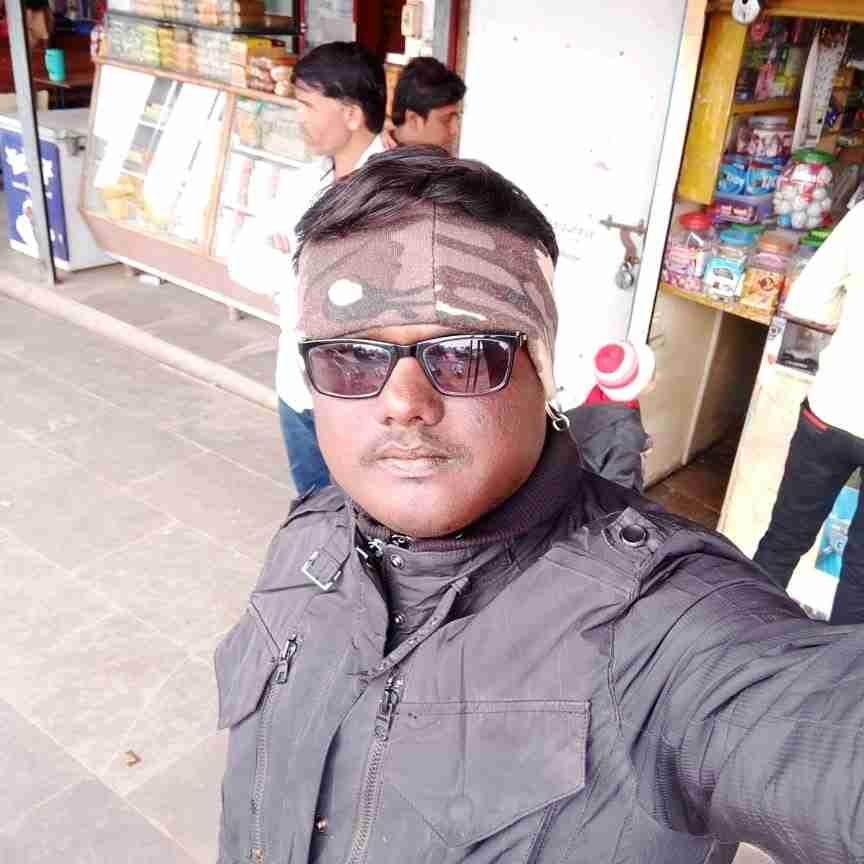 VADIVEL's Lens avatar