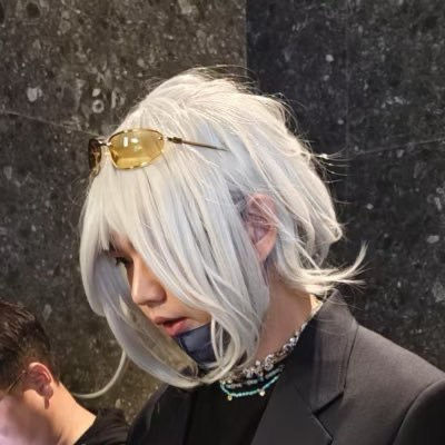 Suji Yan's Lens avatar