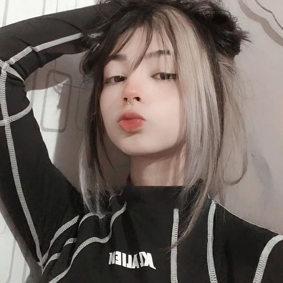 DK (bosjeki.lens) Lens social identity (.lens handle) PFP