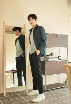 Lucas Adams (ladms90.lens) Lens social identity (.lens handle) PFP