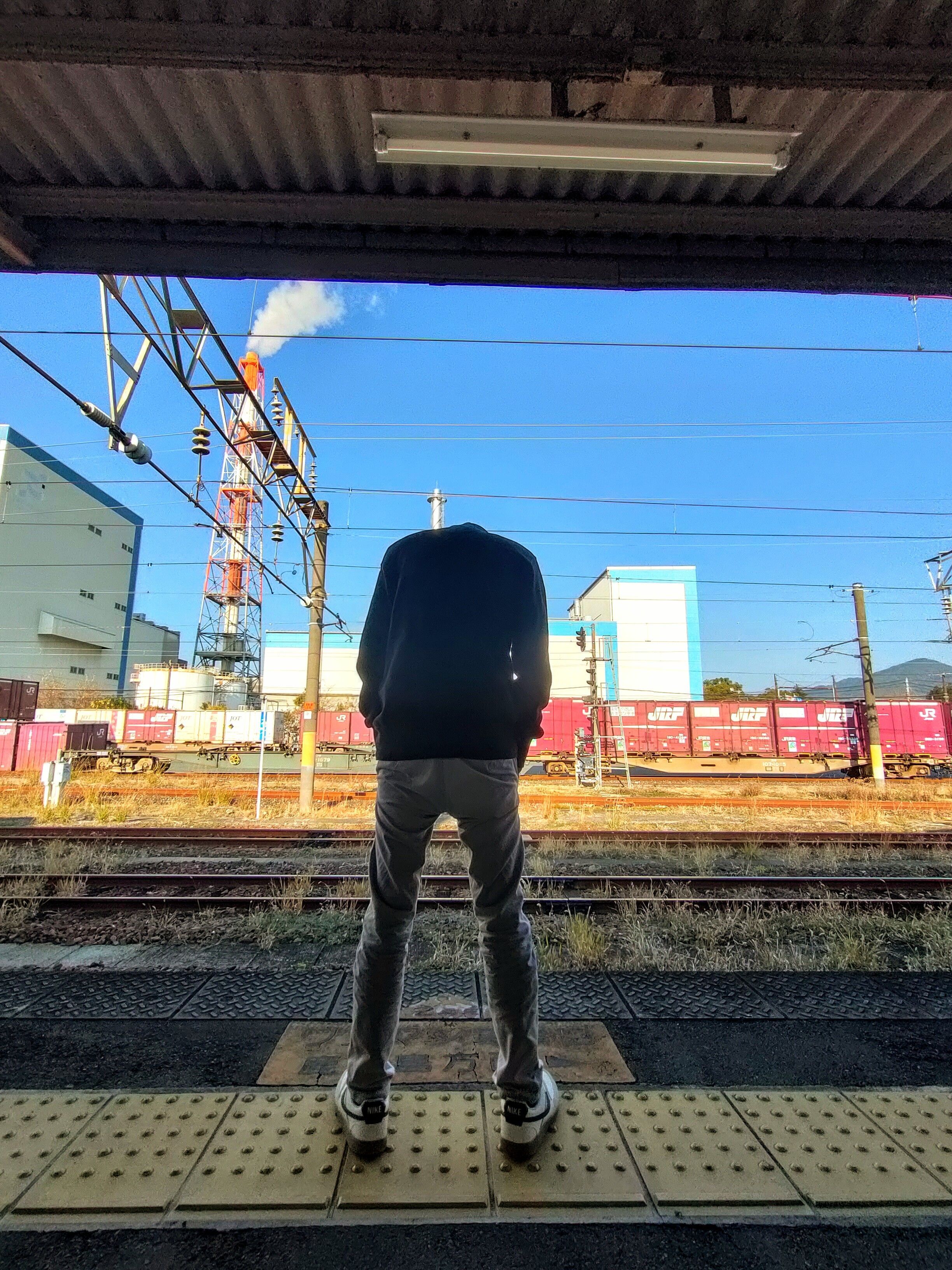 シルエット (xns007.lens) Lens social identity (.lens handle) PFP