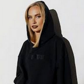 Yulia (yulliasherkina.lens) Lens social identity (.lens handle) PFP