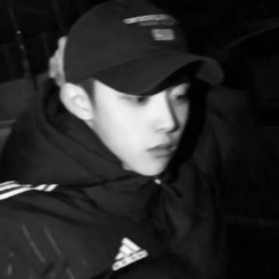 CashKeynes (cashkeynes.lens) Lens social identity (.lens handle) PFP