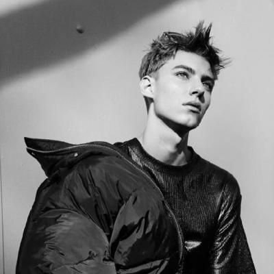 Andrew Jefferson (qqqqnn.lens) Lens social identity (.lens handle) PFP