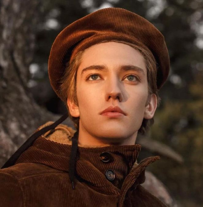 halsey (halseyt.lens) Lens social identity (.lens handle) PFP