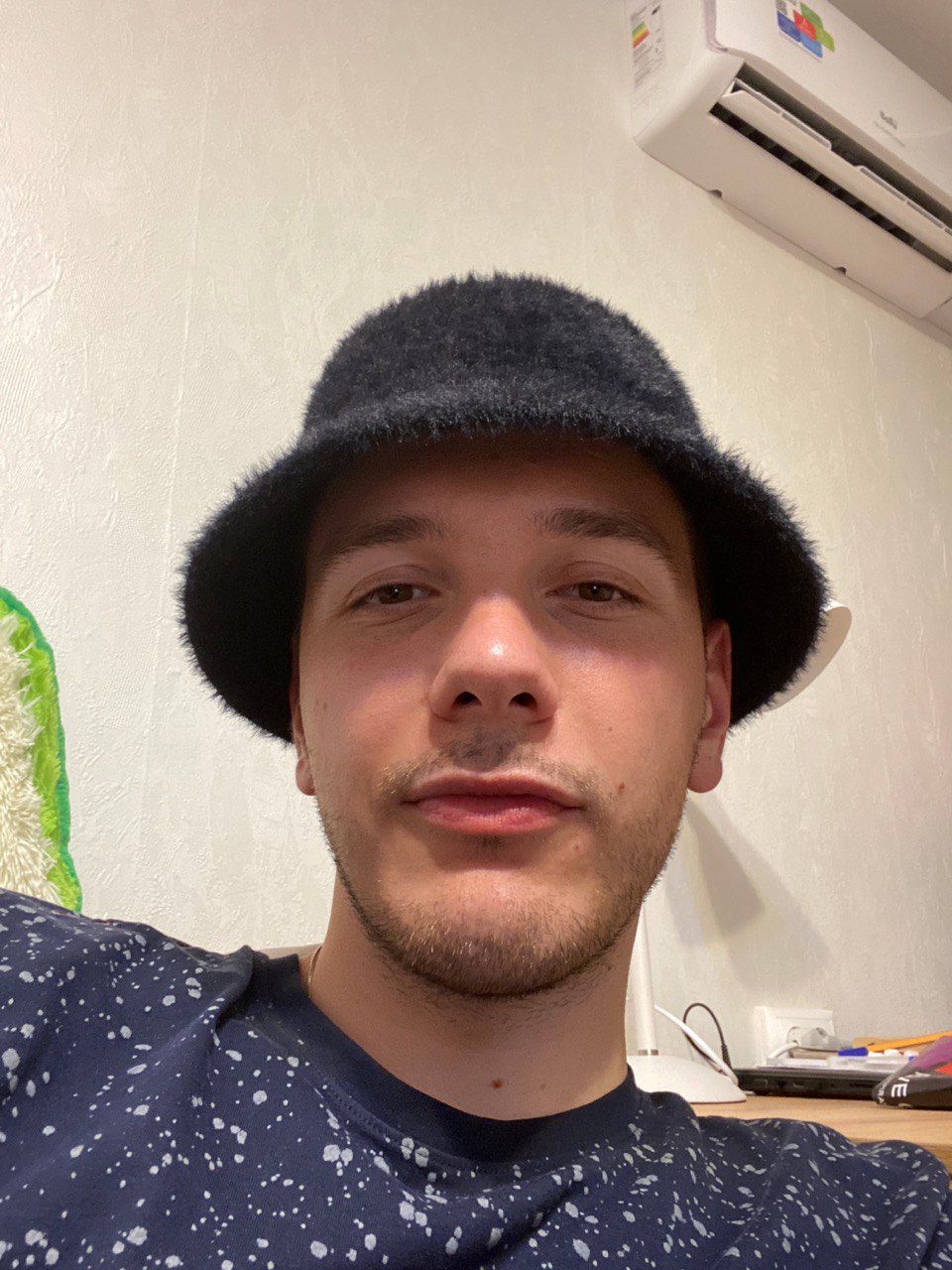 Anton (antoni07.lens) Lens social identity (.lens handle) PFP