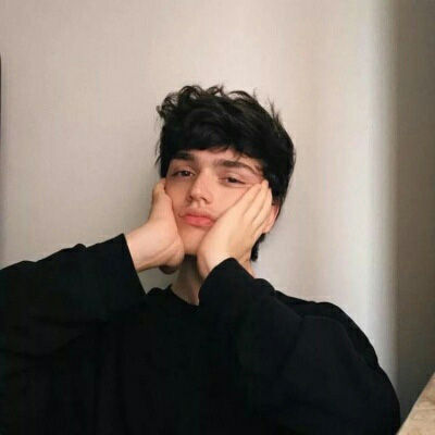 Jordan Lee (jordanlee.lens) Lens social identity (.lens handle) PFP