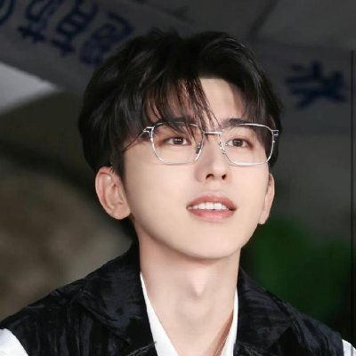 蔡徐坤's Lens avatar