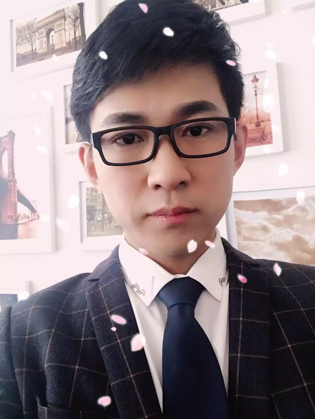 summers.linea.eth Linea Name Service (.linea.eth domains) based on ENS PFP