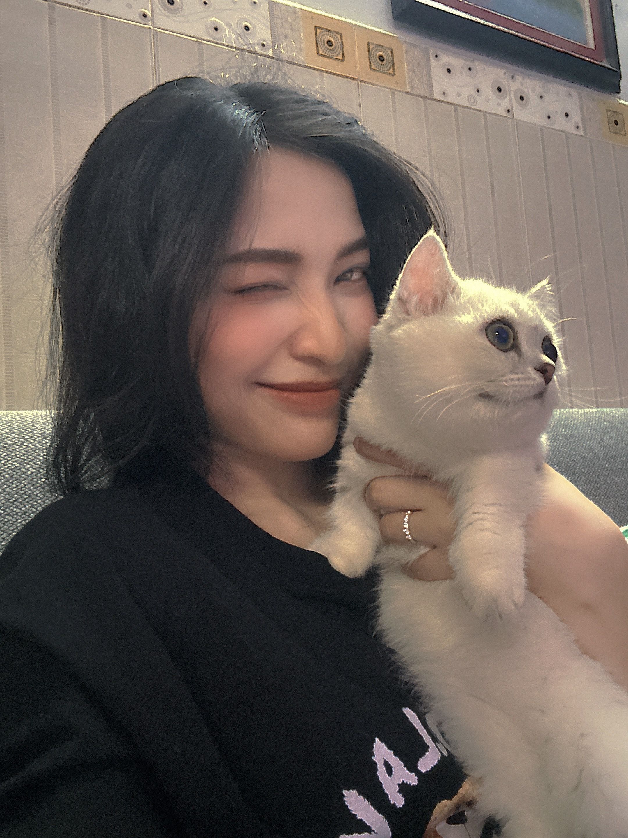 Joliee (joliee.lens) Lens social identity (.lens handle) PFP