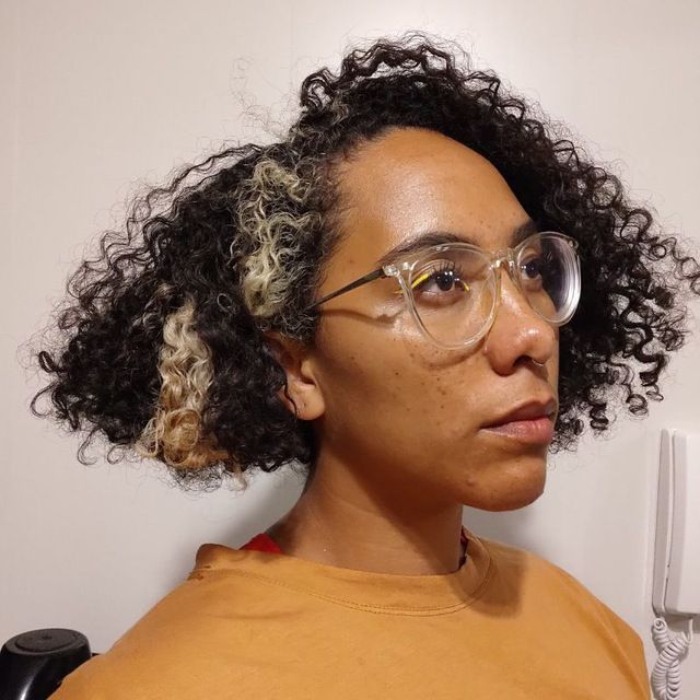 kitsch's Lens avatar
