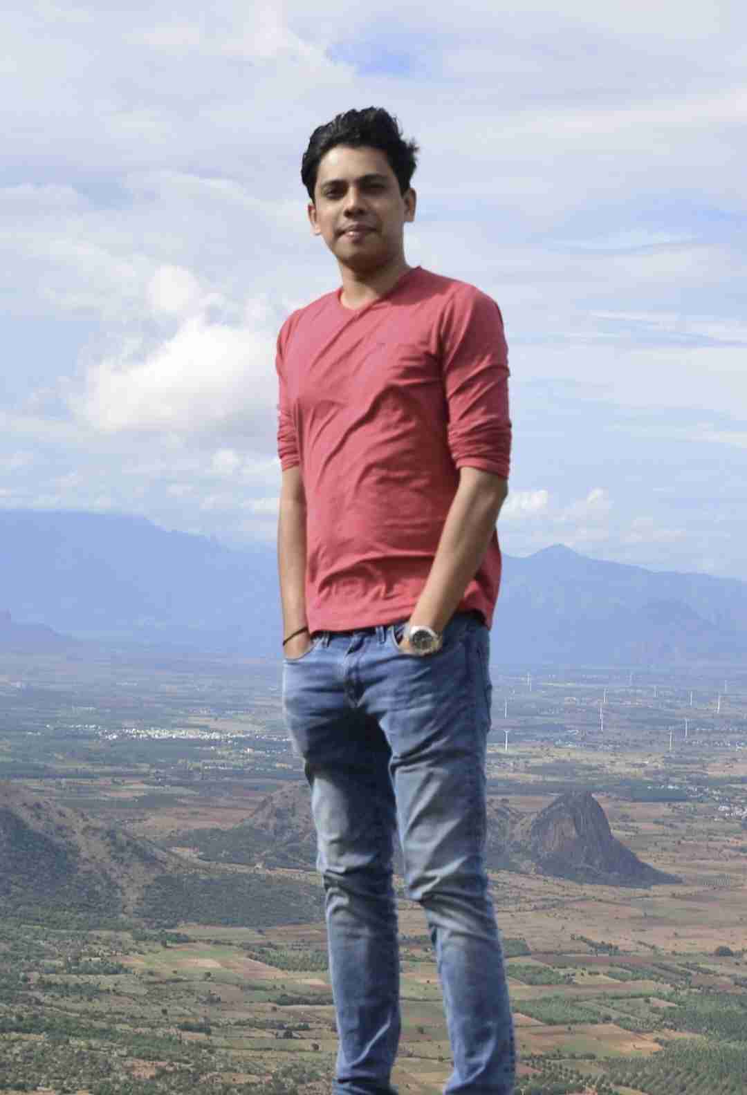 Vinod's Lens avatar