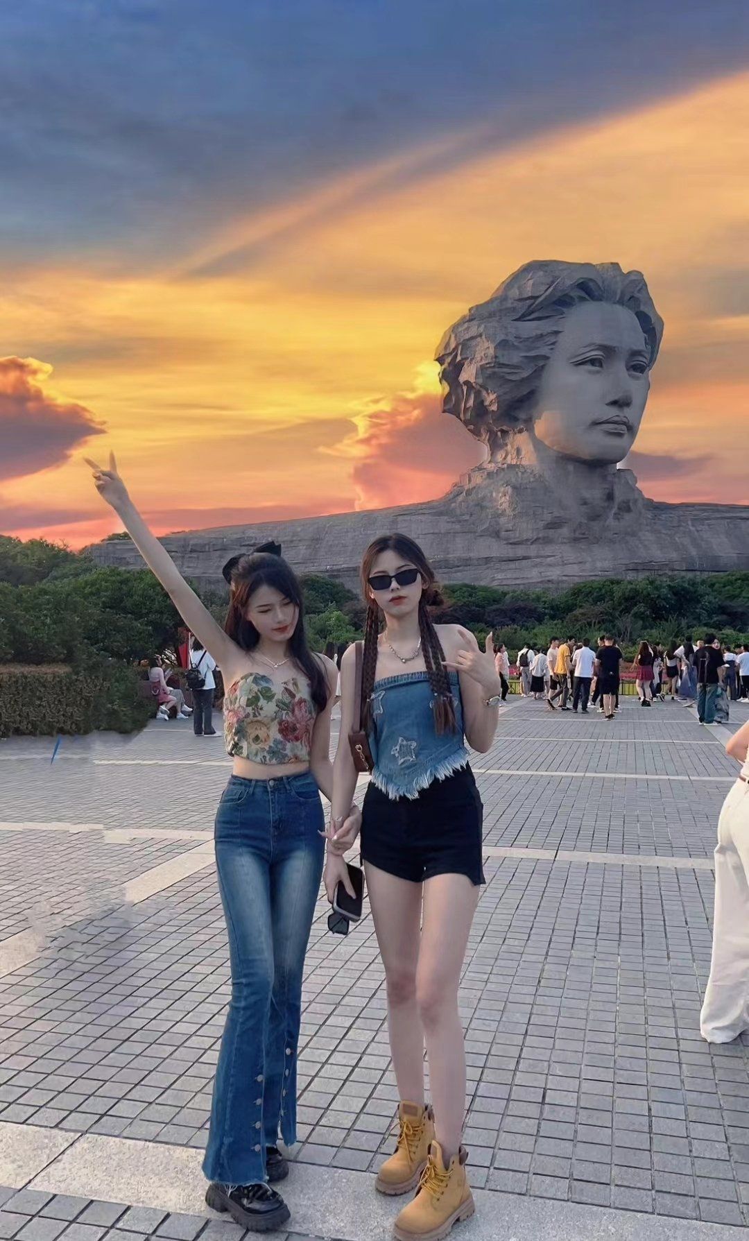 weet777 (weetsxy888.lens) Lens social identity (.lens handle) PFP