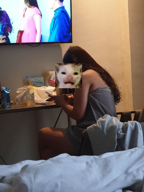 Apon (aponi.lens) Lens social identity (.lens handle) PFP