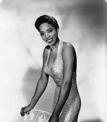 ketty pirce (yesyesyesyes.lens) Lens social identity (.lens handle) PFP