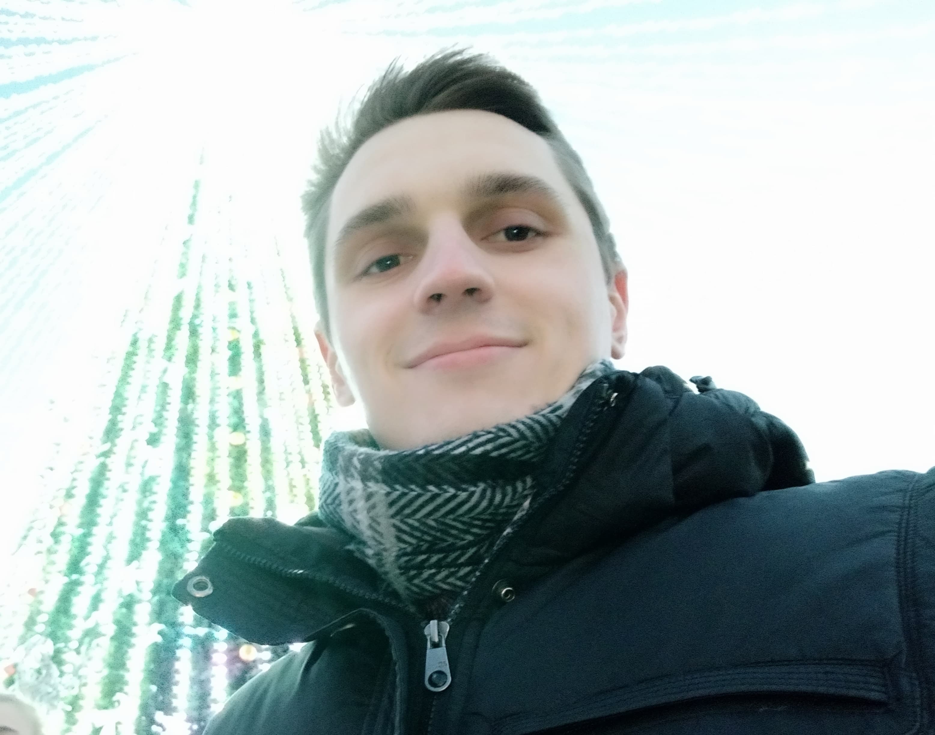Ivan Zakhar's Lens avatar
