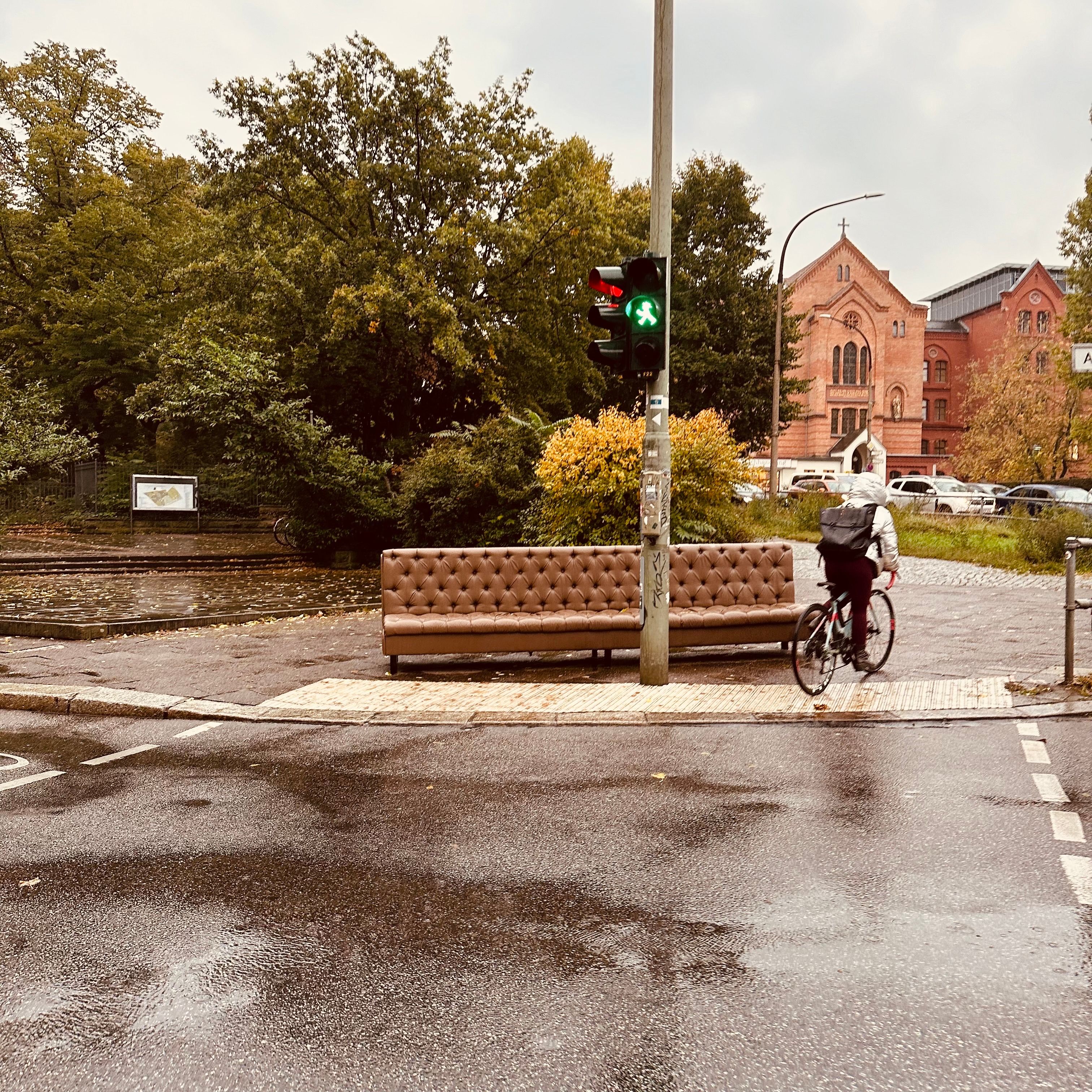 The traffic light with the longest red phase in the whole city. Now with seating option. When it tak