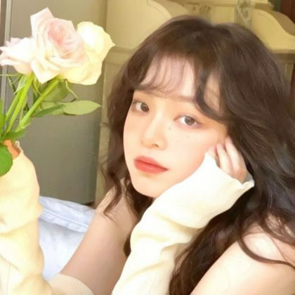 UrsaUney (ursauney.lens) Lens social identity (.lens handle) PFP