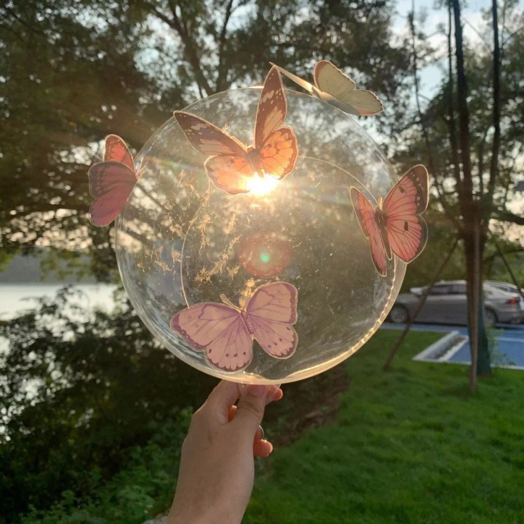L's Lens avatar