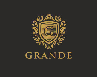 GRANDE's Lens avatar