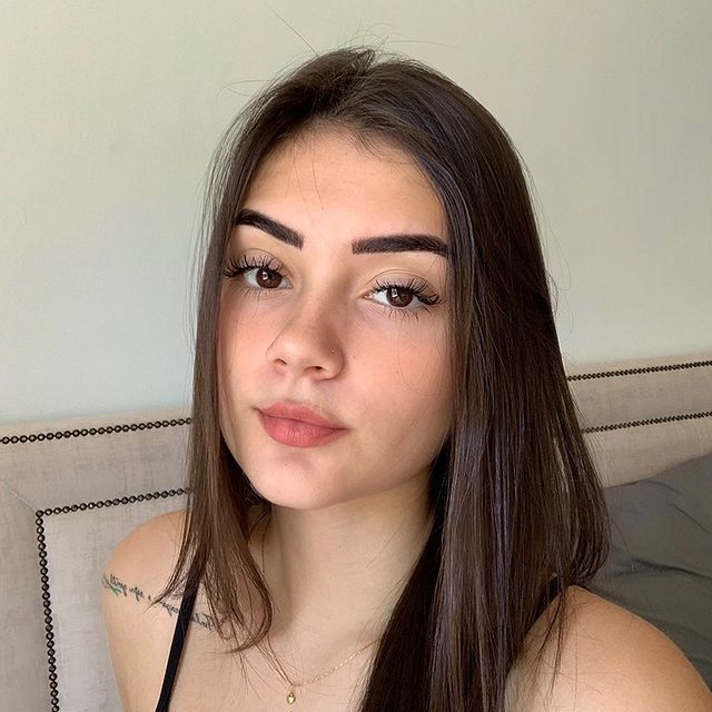 Ava Thompson (avathompson.lens) Lens social identity (.lens handle) PFP