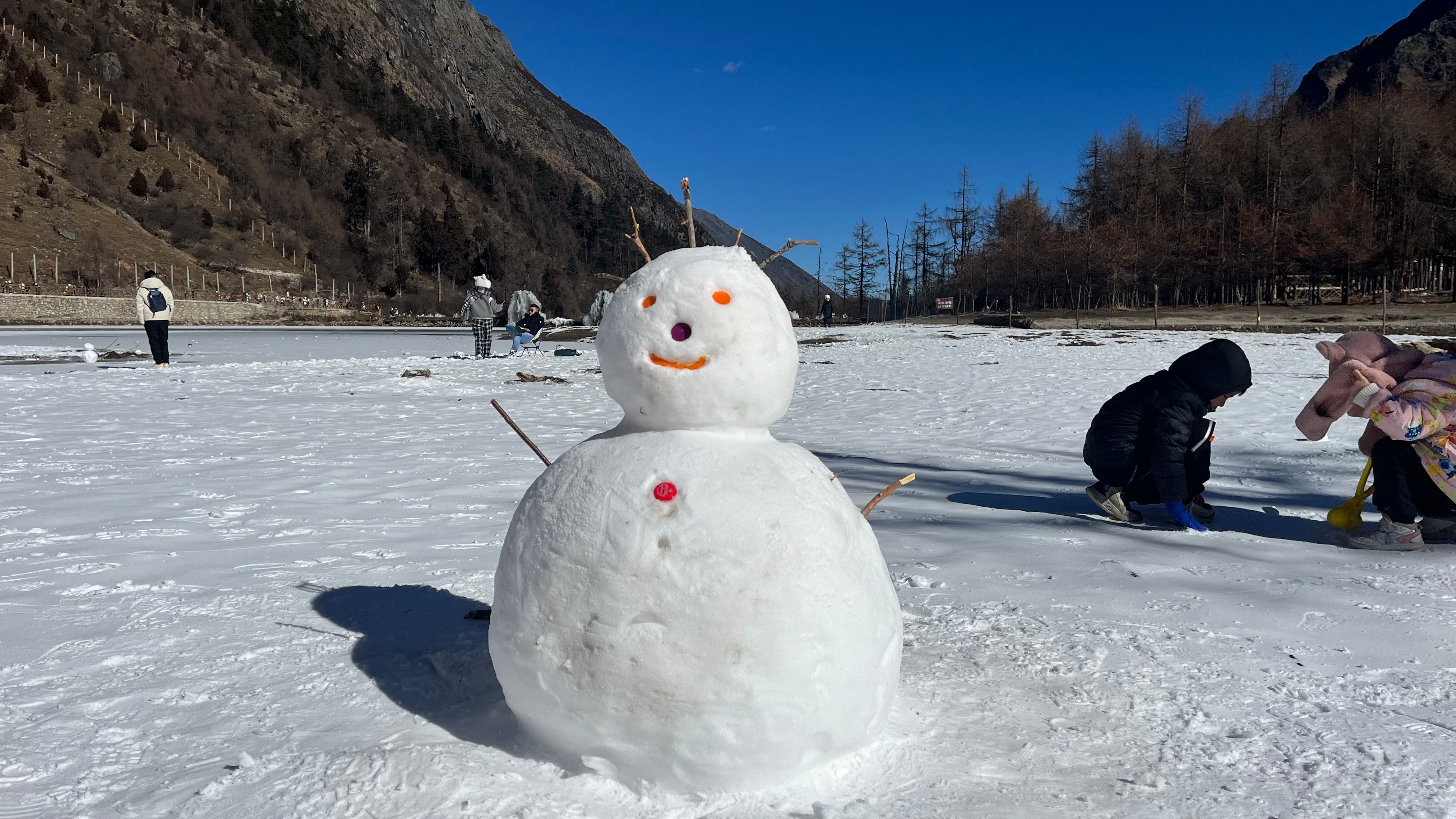 nixlong (nixlong.lens) Lens social identity (.lens handle) PFP