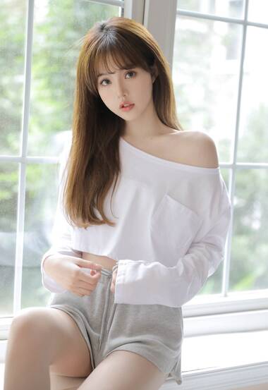 Afra Eve (afraeve.lens) Lens social identity (.lens handle) PFP