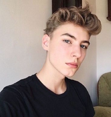 ucybell3609 (ucybell3609.lens) Lens social identity (.lens handle) PFP