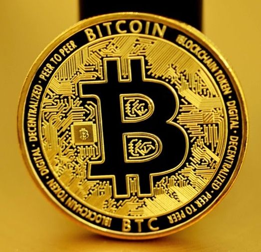 Bitcoin Lens (bitcoin2btc.lens) Lens social identity (.lens handle) PFP