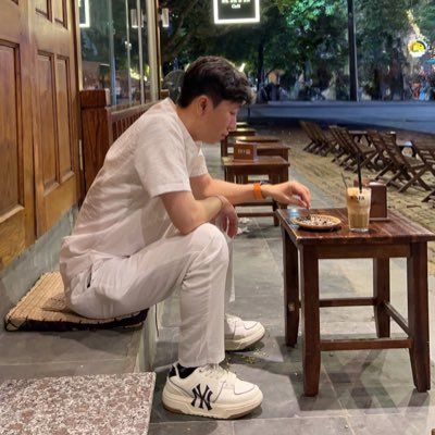 Leonis (leonis.lens) Lens social identity (.lens handle) PFP