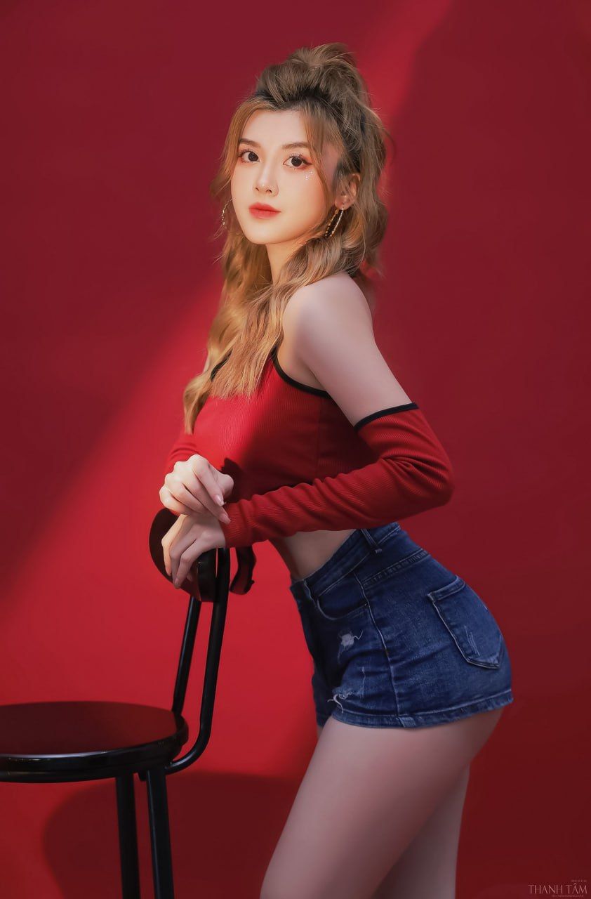 mot50 (mot5muoi.lens) Lens social identity (.lens handle) PFP