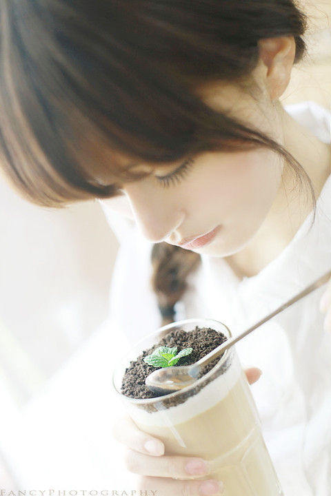 MyYchild (yougir.lens) Lens social identity (.lens handle) PFP