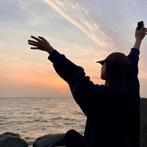 doleu (beesaan.lens) Lens social identity (.lens handle) PFP