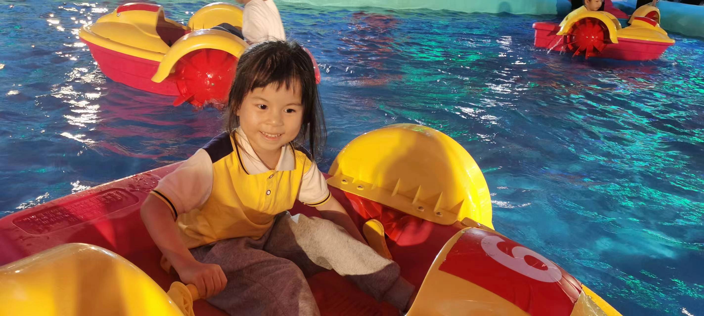 bvdcz (ghghgh.lens) Lens social identity (.lens handle) PFP