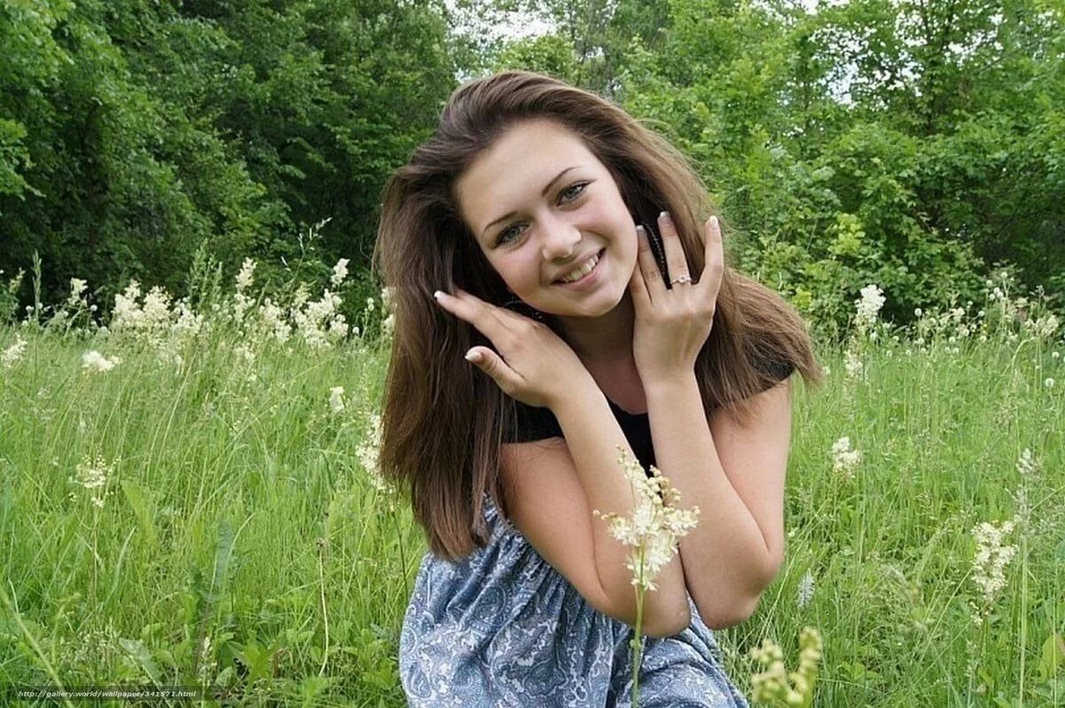 Laura (lauralee.lens) Lens social identity (.lens handle) PFP