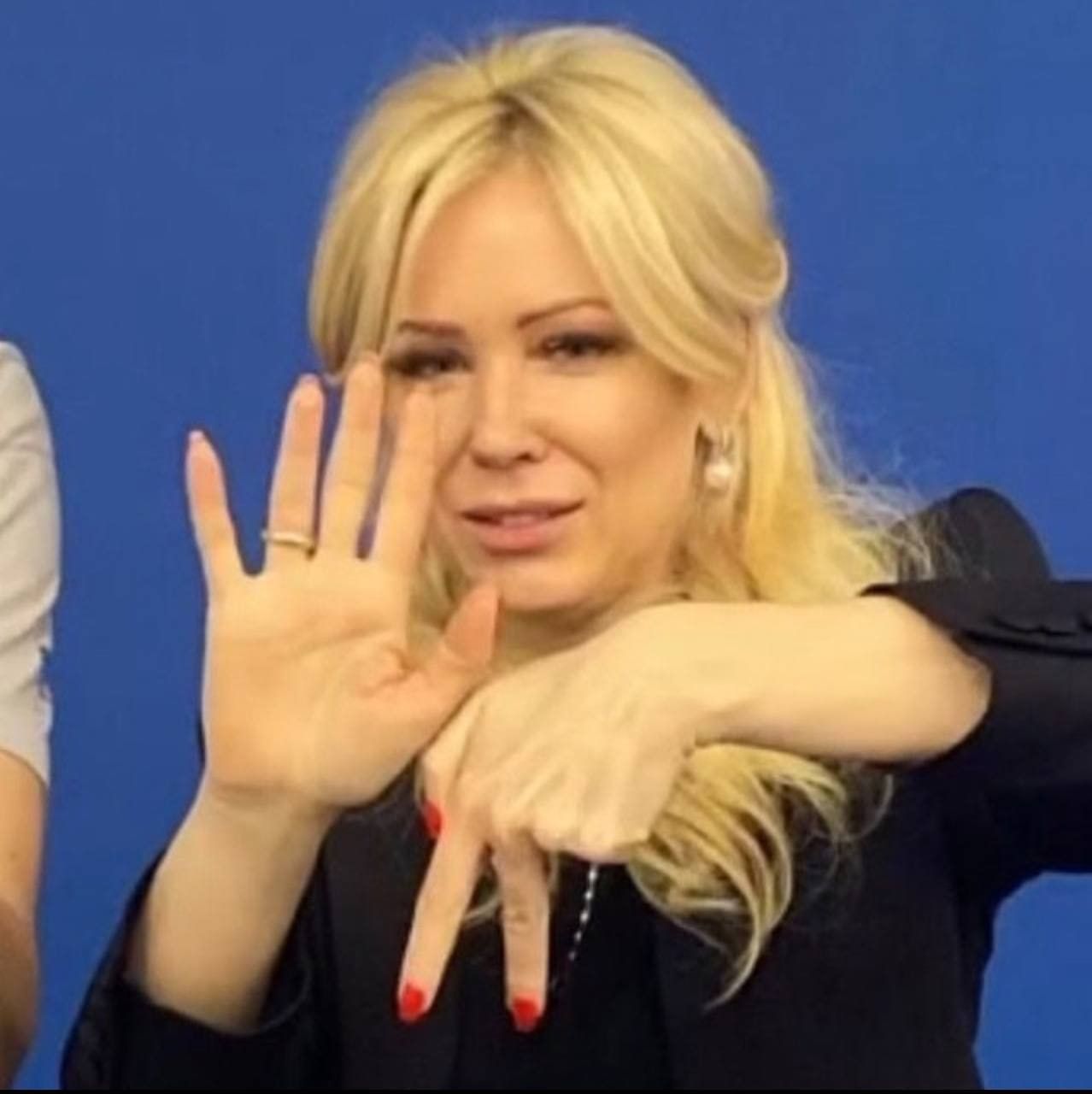 Eduard (ebobobel.lens) Lens social identity (.lens handle) PFP